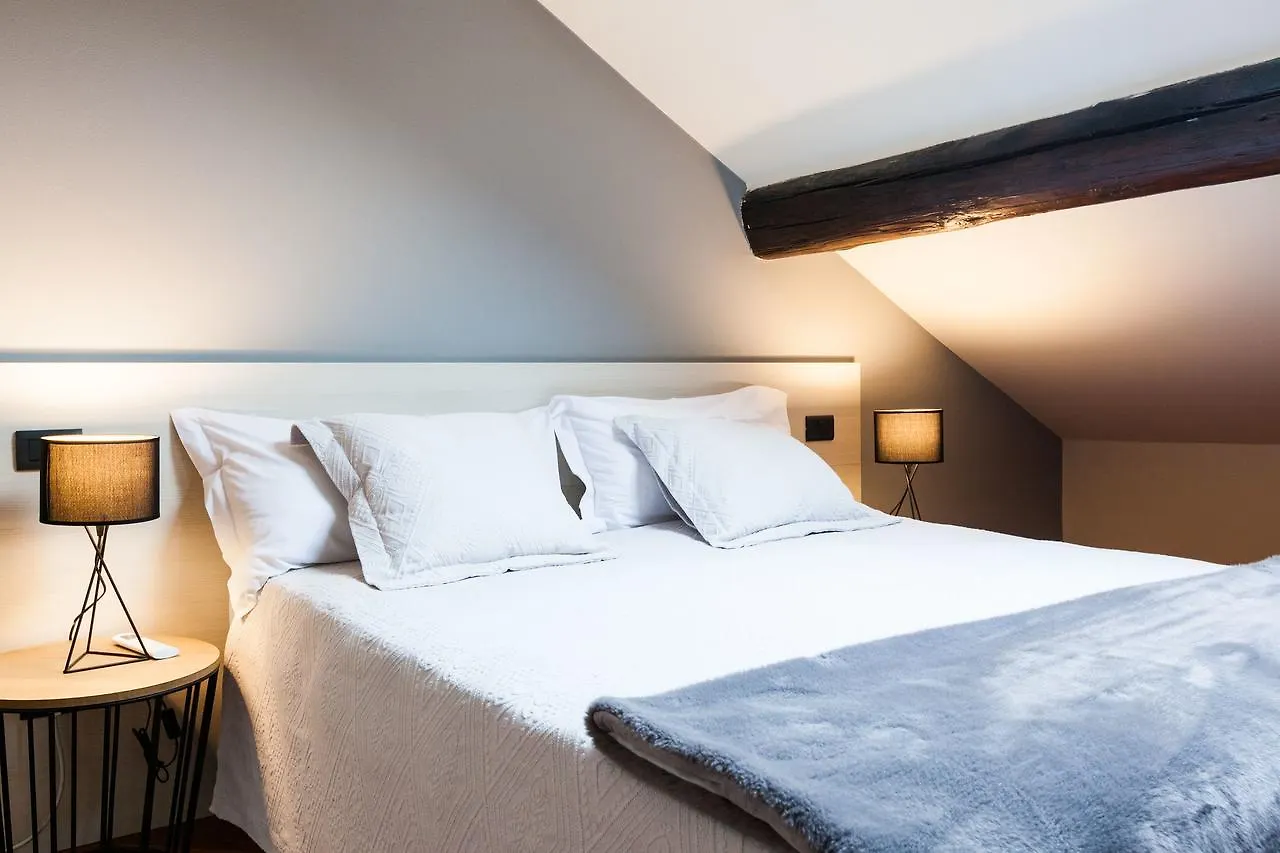 Lima Apartments Milan