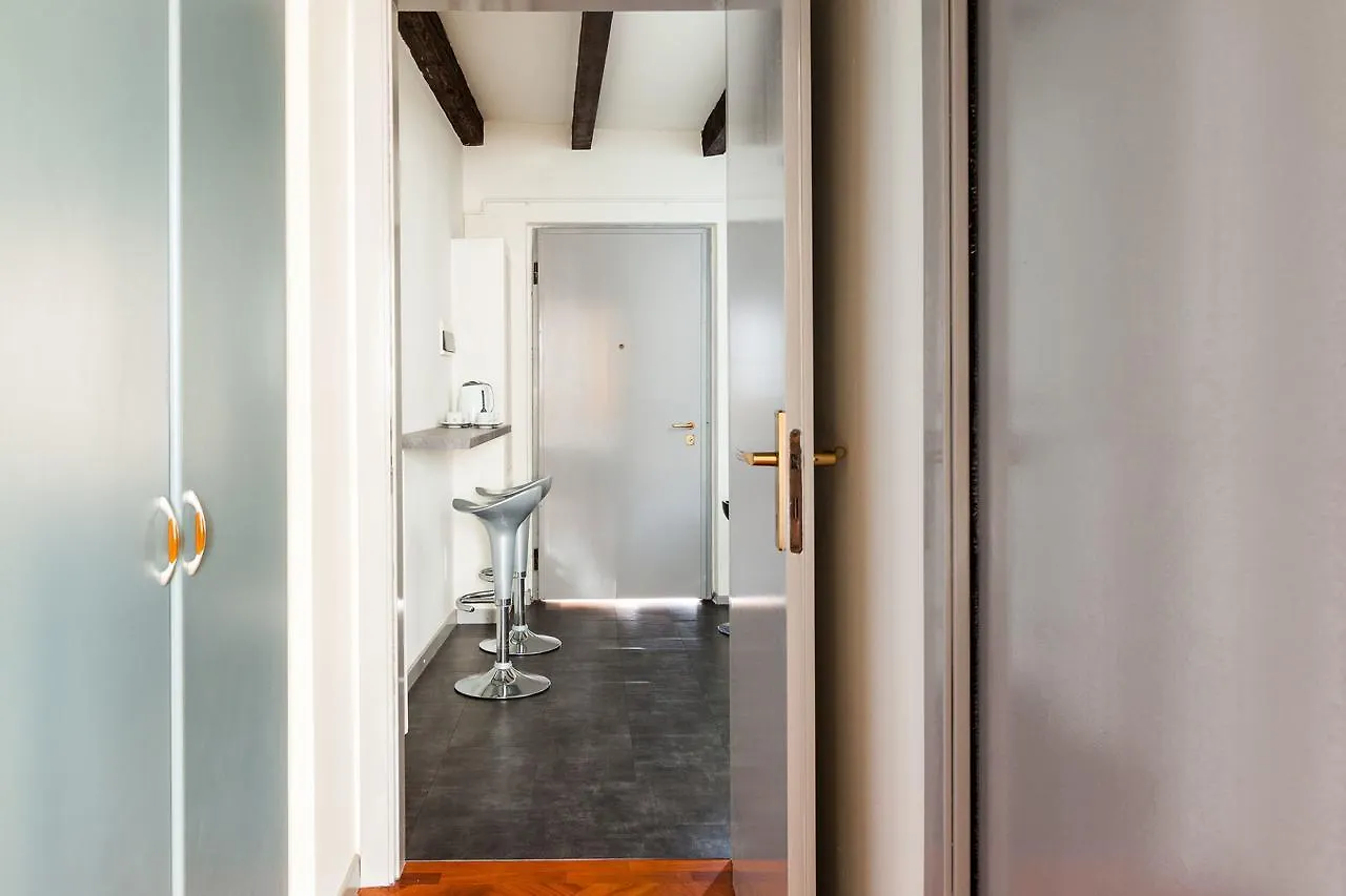 Lima Apartments Milan